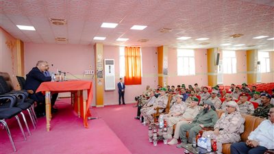 رسائل الرئيس الزُبيدي في اللقاءات الموسعة.. الجنوب يرسم خارطة طريق المرحلة 