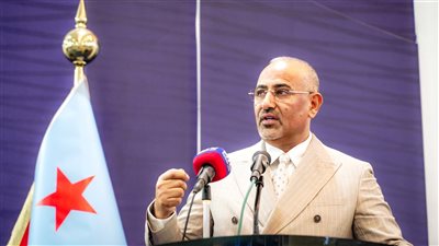 كلمة الرئيس الزُبيدي في اجتماع مجلس العموم.. خارطة طريق نحو استعادة الدولة 