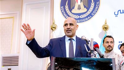 الرئيس الزُبيدي يدشن أعمال الدورة الأولى للجمعية الوطنية للعام 2024 والجلسة التأسيسية لمجلس المستشارين