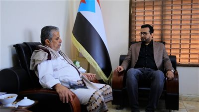 العولقي يؤكد على أهمية مواجهة المخاطر التي تواجه شبوة 