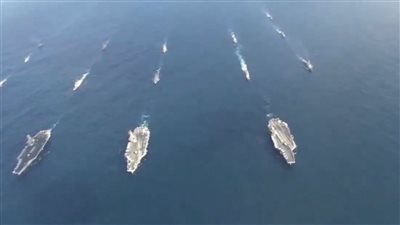 إيران تدافع عن هجمات الحوثيين المهددة للملاحة في البحر الأحمر