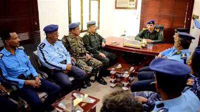 انتشار أمني بالمكلا لإنجاح الحملة المرورية الإجبارية 