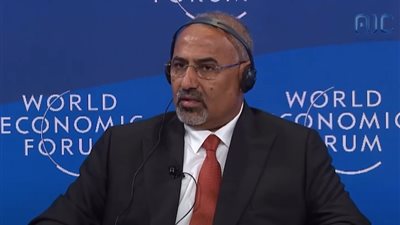 الرئيس الزُبيدي: العملية الأميركية يجب أن تستمر لردع الحوثيين