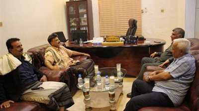 العميد المنهالي يبحث مع اللواء باعش القضايا الأمنية المشتركة 