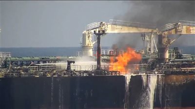 جهات إغاثية: هجمات الحوثي في البحر تؤخر تسليم السلع المنقذة للحياة