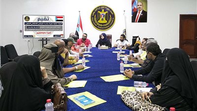 الأمانة العامة تلتقي برؤساء أقسام الأنشطة والإحصاء بمكتب التربية بالعاصمة عدن