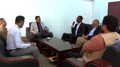 أمين محلي حضرموت يناقش التدخلات التنموية لمنظمة 