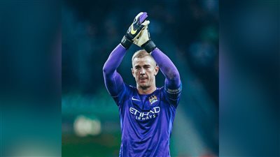 جو هارت يعلن اعتزاله كرة القدم بنهاية الموسم الحالي