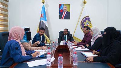 هيئة الإغاثة والأعمال الإنسانية تبحث وضع الأمن الغذائي في محافظات الجنوب