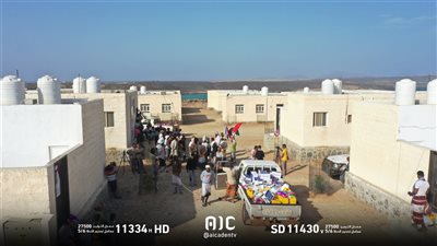 شاهد بالصور .. وصول سلال الإغاثة الإنسانية المقدمة من الشيخ محمد بن زايد رئيس دولة الإمارات العربية المتحدة إلى جزيرة ميون 