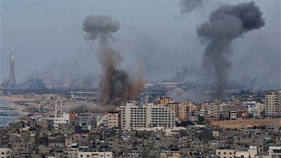 غارة إسرائيلية تقتل عمال إغاثة من بريطانيا وأستراليا وبولندا بغزة