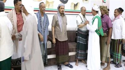 محافظ حضرموت ووزير المالية يشهدان مأدبة الإفطار لقيادة العسكرية الثانية