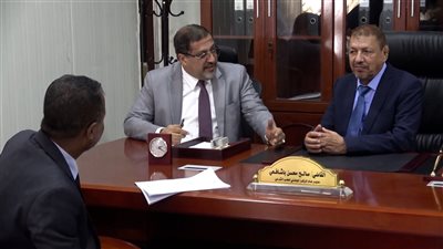 رئيس مجلس القضاء ووزير العدل يزوران المركز الوطني للطب الشرعي بعدن