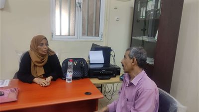 انتقالي صيرة يتفقد سير العمل في مكتب الصحة والسكان بالمديرية