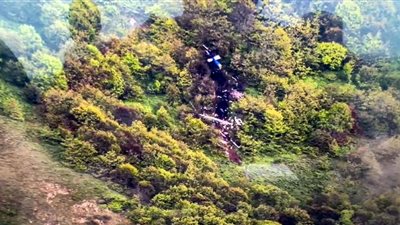 الجيش الإيراني: مروحية رئيسي اشتعلت بعد اصطدامها بجبل ولا آثار لهجوم