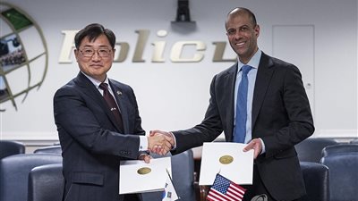 كوريا الجنوبية وأمريكا تعقدان جولة جديدة من محادثات التخطيط النووي في سيئول