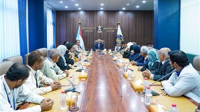 الرئيس الزُبيدي يلتقي الاتحاد الجنوبي للنزاهة والشفافية ومكافحة الفساد