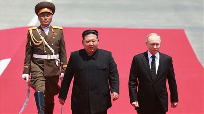 بوتين وكيم جونغ أون يوقعان اتفاق شراكة استراتيجية