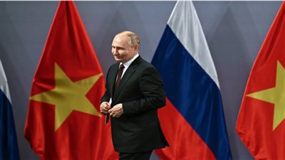 السفير الأمريكي لدى طوكيو: زيارة بوتين إلى بيونغ يانغ وهانوي تحقيق لأسوأ مخاوف واشنطن