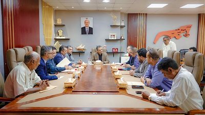 محافظ العاصمة عدن يوقع مع مفوضية اللاجئين على مشروع البنية التحتية للصرف الصحي