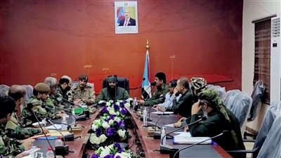 قوات الحزام الأمني بالعاصمة عدن تضبط متهمين بالتخابر لصالح الحوثيين