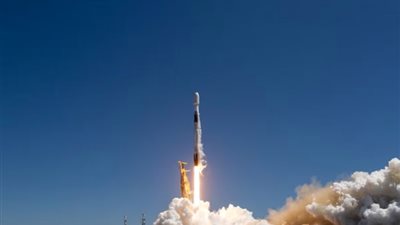 الإمارات.. إطلاق أول أقمار البرنامج الفضائي لرصد الأرض
