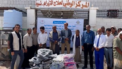 تدشين مشروع الحقيبة المدرسية للطلاب المصابين بالسرطان في شبوة 