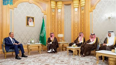وزير الخارجية الروسي يبحث مع محمد بن سلمان أوضاع المنطقة