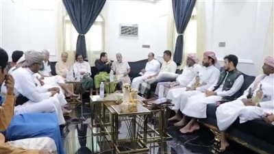 لجنة التواصل بحضرموت تلتقي أبناء قبائل آل كثير لبحث مطالب أبناء المحافظة