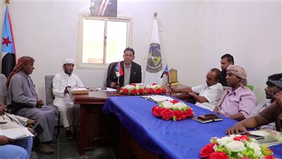 انتقالي سقطرى يقف أمام ارتفاع الأسعار وغياب الرقابة 