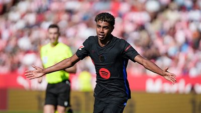 اللاعب الشاب يقطف ثمار تألقه.. برشلونة يكافئ «يامال» بعد أدائه المذهل