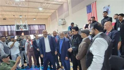  الرئيس الزُبيدي يزور مركز عدن بمدينة شيكاغو ويطّلع على أنشطته التعليمية والثقافية