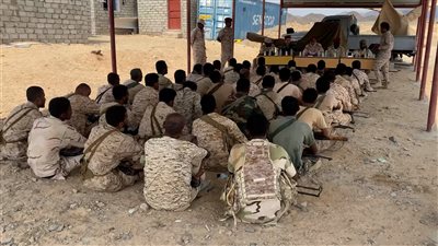 محاضرة توعوية للتوجيه المعنوي للمنطقة العسكرية الثانية حول التعامل السليم مع المواطنين