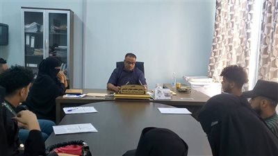 اجتماع مثمر بين مدير عام التواهي ووحدة التدريب بجامعة عدن