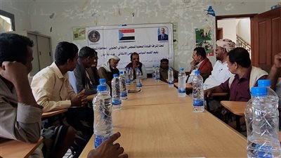 انتقالي حبان ينظم ندوة سياسية بعنوان ثورة أكتوبر نموذجاً في الصمود والتضحية 