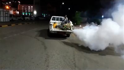 إطلاق حملة رش ضبابي بمديرية التواهي لمكافحة البعوض 