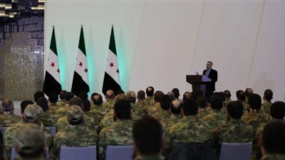 18 فصيلاً حضروا تنصيب الشرع رئيساً انتقاليًا لسوريا