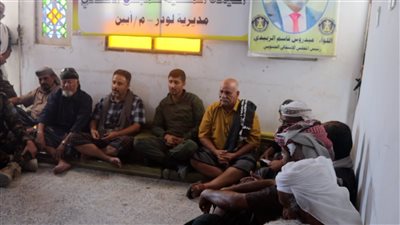 اجتماع مشترك في لودر يناقش سبل تعزيز التنسيق المشترك لتحسين الوضع الأمني والخدمي