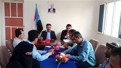 الأمانة العامة تنظم محاضرة توعوية حول لوائح المجلس الانتقالي في أبين