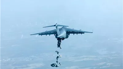 لليوم الثاني على التوالي..الإمارات تنفذ الإنزال الـ55 ضمن 