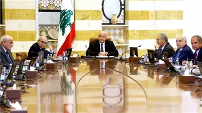 حكومة لبنان توافق على إنهاء الوجود المسلح لـ “حزب الله