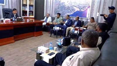 محافظ شبوة يشيد باتفاقية مشروع المساعدات الطارئة لإنقاذ الحياة والتعليم بعسيلان 