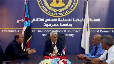 فريق التوجيه والرقابة الرئاسي يستكمل اجتماعه مع مسؤولي الفرق بمنسقية انتقالي حضرموت