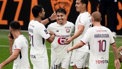 ليل يتألق ويكتسح مستضيفه لوريان بسباعية