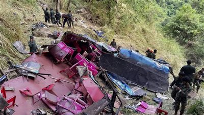 مقتل 15 شخصا إثر سقوط حافلة ركاب في سريلانكا