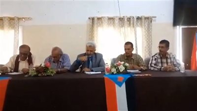 فريق التوجيه الرئاسي يطلع على عمل إدارة الشؤون القانونية وحقوق الإنسان بانتقالي الضالع