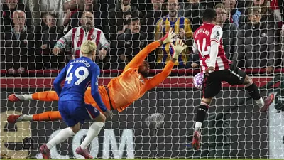 الدوري الإنجليزي: برينتفورد يحبط تشيلسي بتعادل «قاتل»