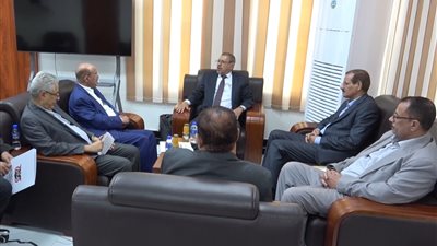 مجلس القضاء والبنك المركزي يبحثان قضايا المرتبات وتنفيذ الأحكام التجارية 