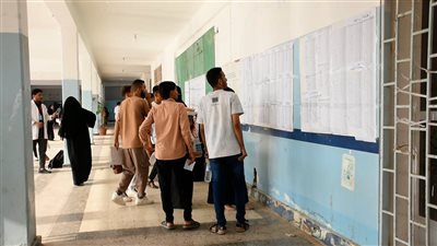 جامعة عدن تدشن امتحانات المفاضلة بكلية الطب والعلوم الصحية