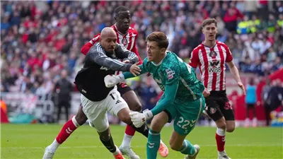 الدوري الألماني: سندرلاند «بعشرة لاعبين» يتعادل مع أستون فيلا